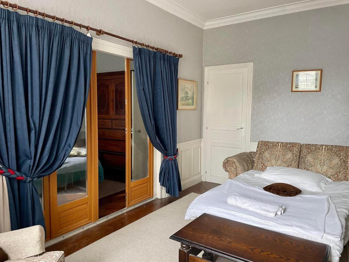 L'Escapade Place Voltaire Vermenton Ngoại thất bức ảnh