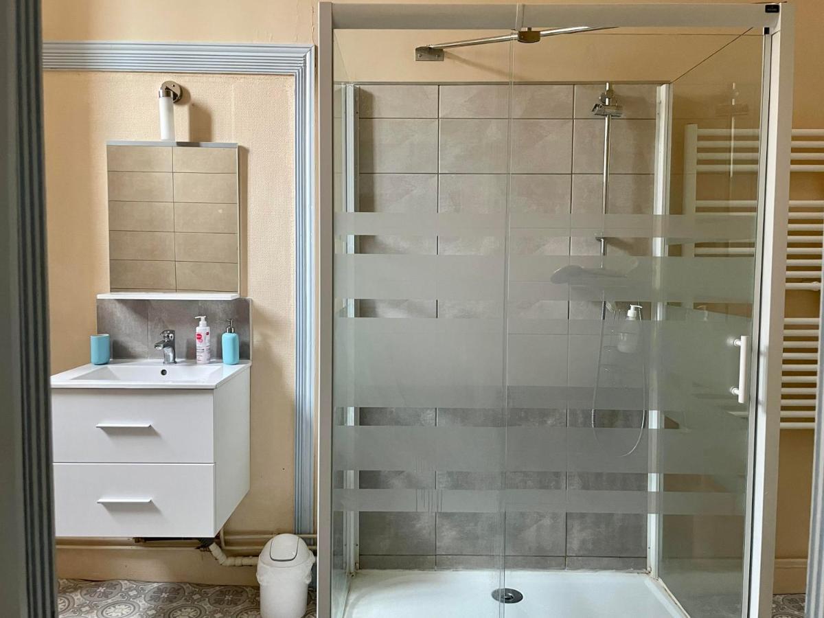 L'Escapade Place Voltaire Vermenton Ngoại thất bức ảnh