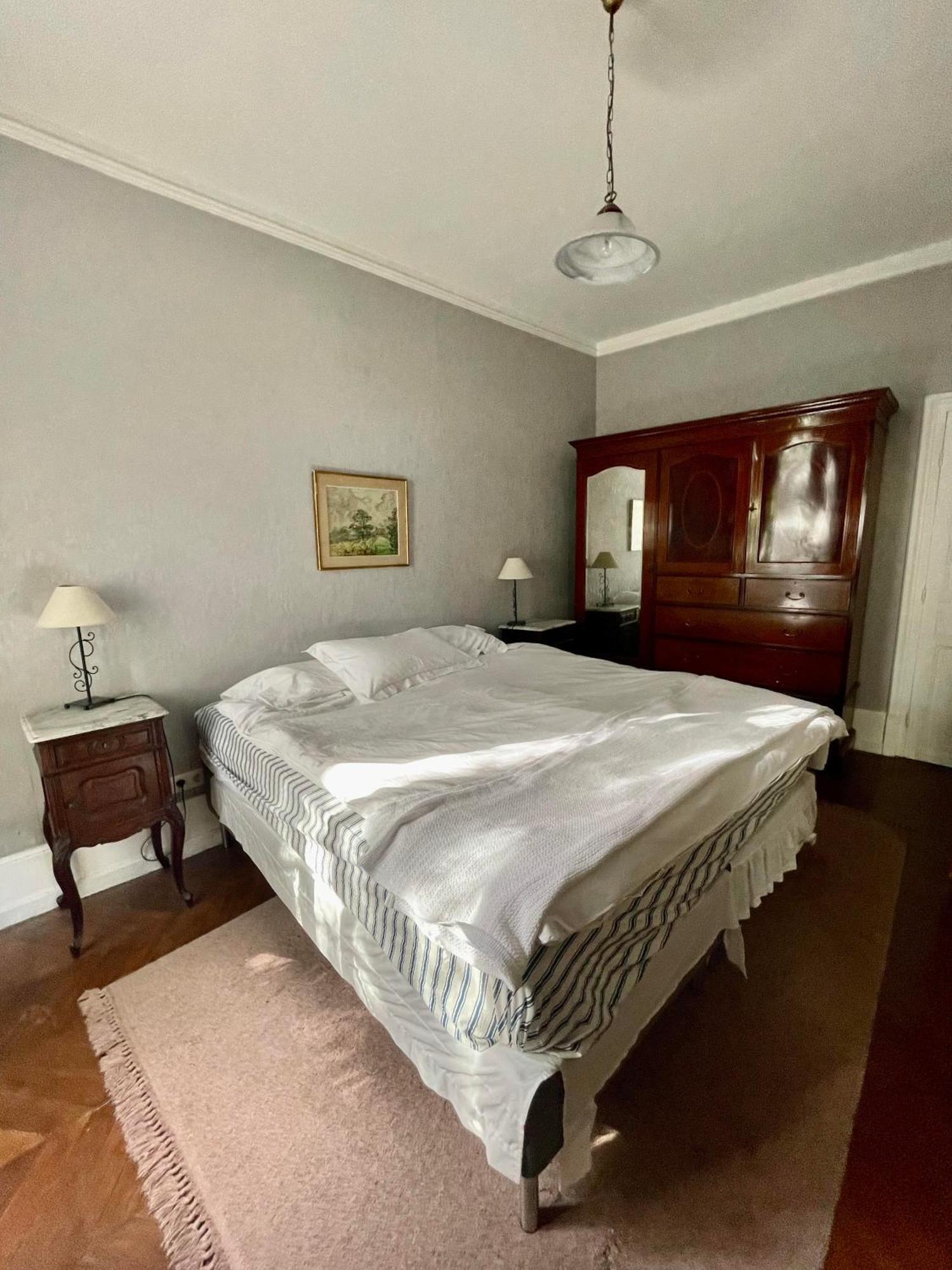 L'Escapade Place Voltaire Vermenton Ngoại thất bức ảnh